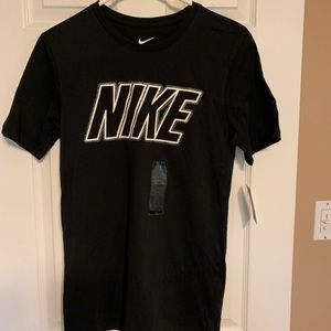 Nike Short sleeve T-Shirt. New with tags size small.